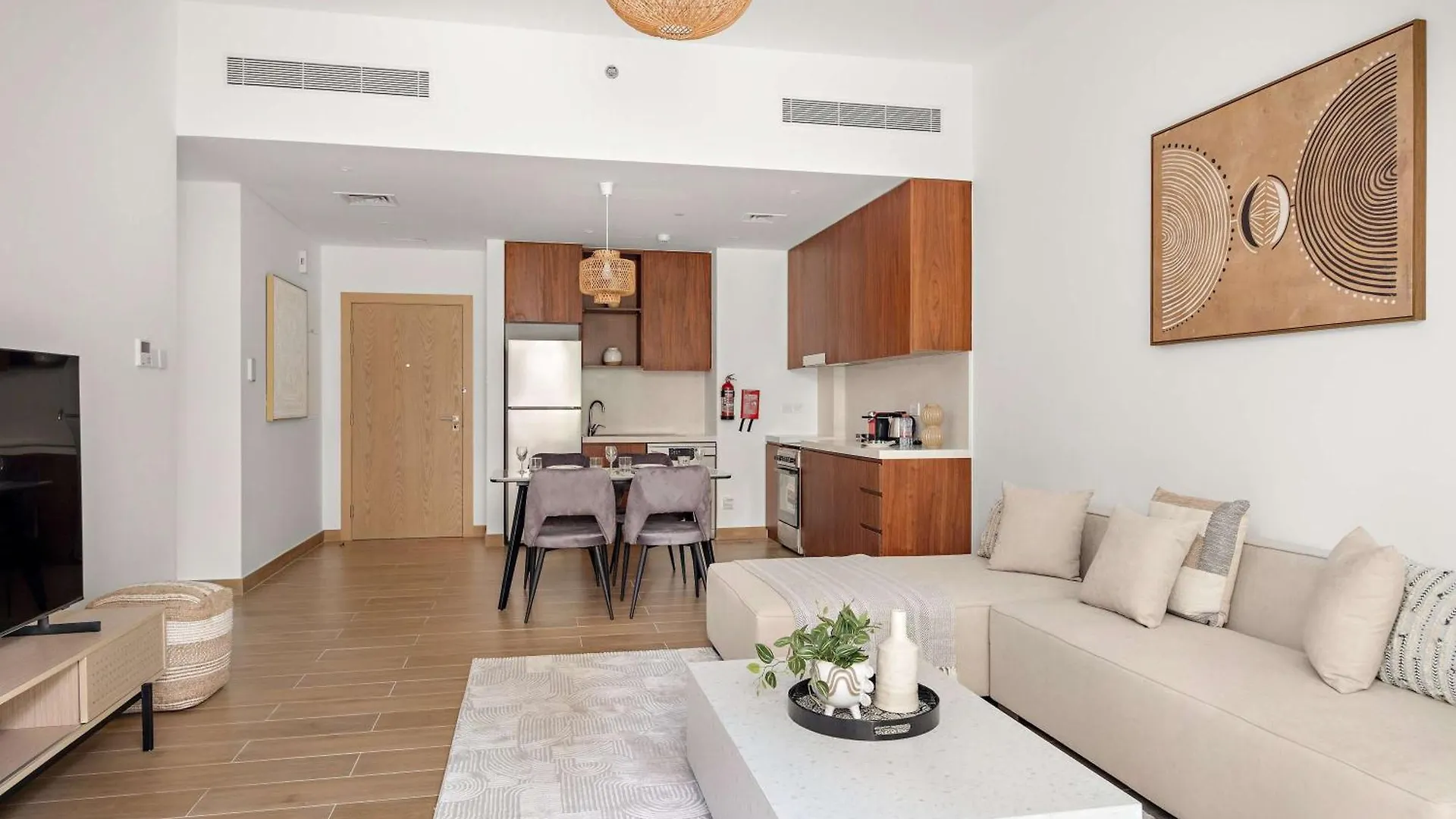 Stylish 1Bedroom Apartment In La Sirene In La Mer Dubai
